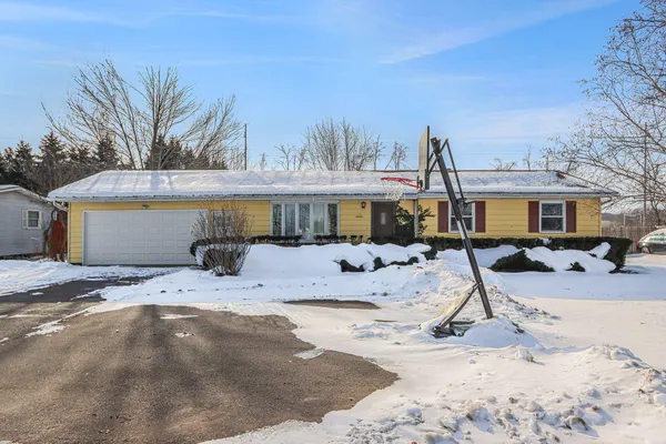 $240,000 | 2891 West W Avenue, Schoolcraft, MI 49087