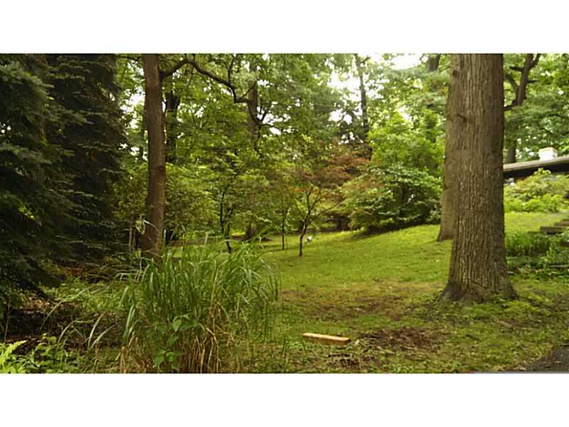 1485 Freeport Road Mars, PA 16046 - Photo 14 of 15 Yard/Garden.