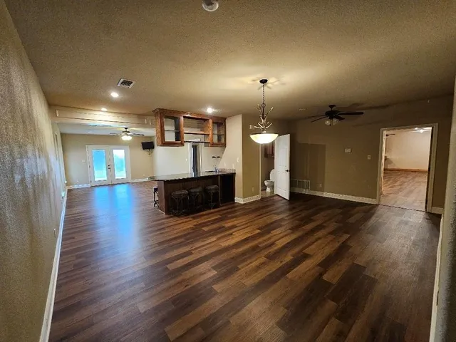 $759,900 | 6305 Carnegie Court, Cleburne, TX 76033