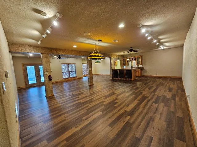 $759,900 | 6305 Carnegie Court, Cleburne, TX 76033