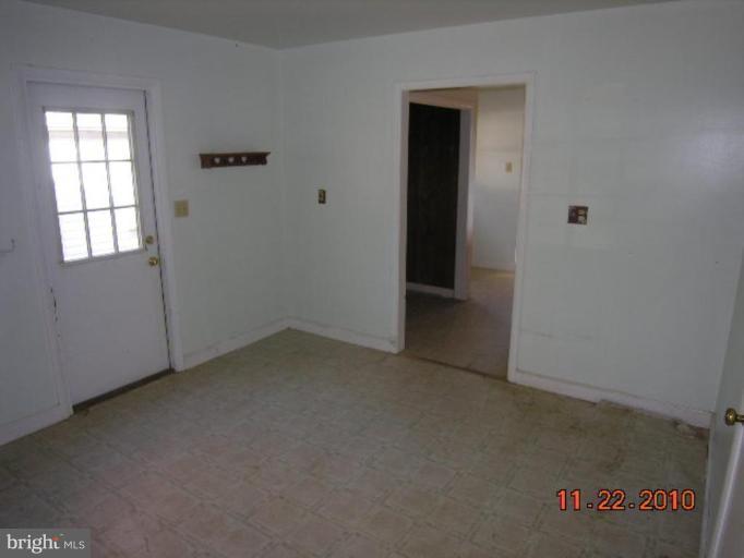 6051 Rosedale Drive King George, VA 22485 - Photo 10 of 12 Bedroom #2