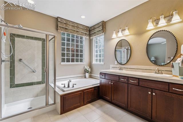 806 Spectrum Loop Colorado Springs, CO 80921 - Photo 23 of 35