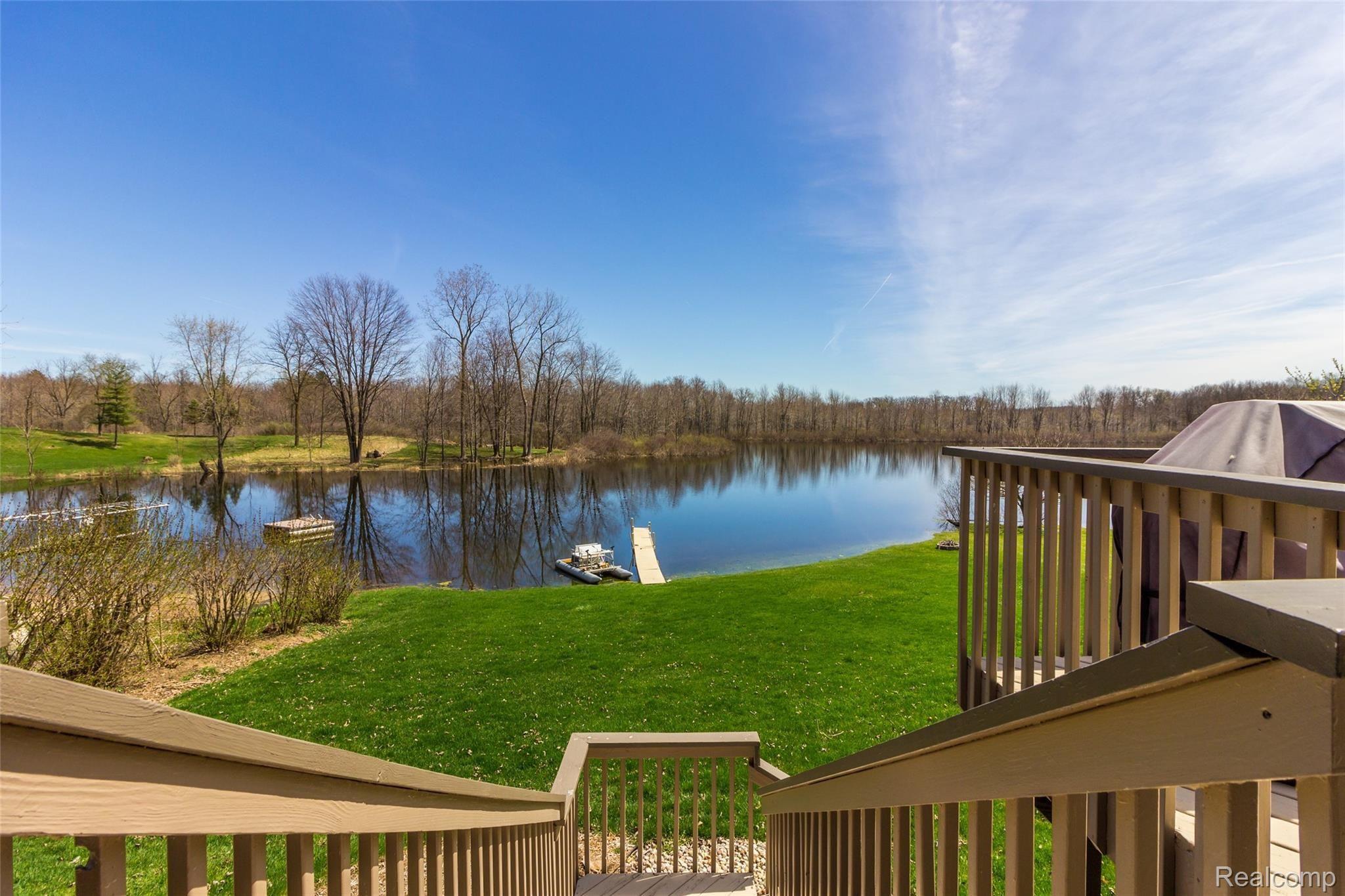 11031 Fenton Road Fenton, MI 48430 - Photo 33 of 37 Exteriors (9 of 10).jpg