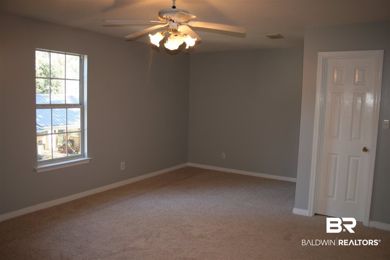 102 Meadow Wood Loop Daphne, AL 36526 - Photo 27 of 33 A Large Space