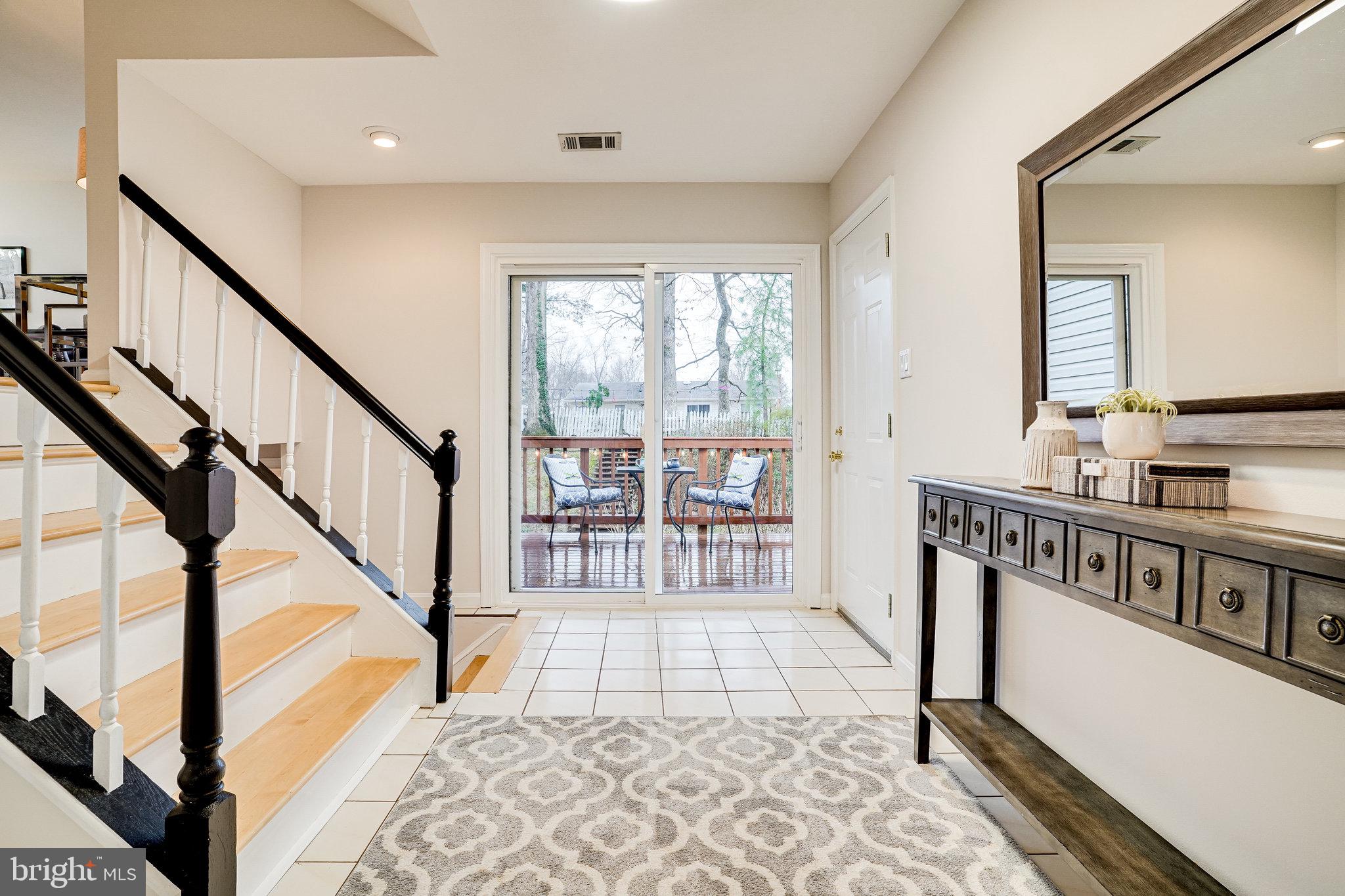 7002 Spur Road Springfield, VA 22153 - Photo 6 of 74