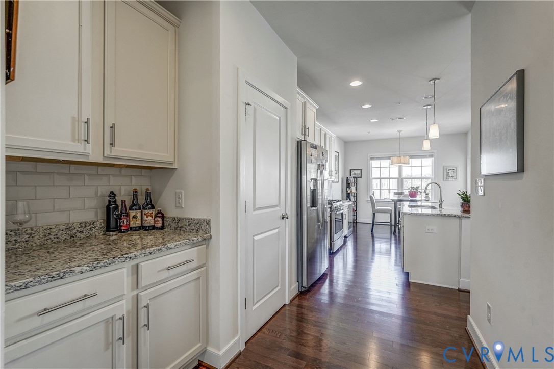 2104 Libbie Lake W Street, Unit B Richmond, VA 23230 - Photo 25 of 43