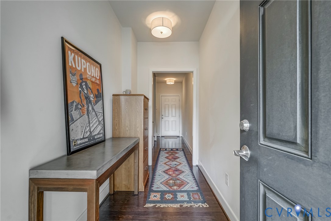 2104 Libbie Lake W Street, Unit B Richmond, VA 23230 - Photo 3 of 43