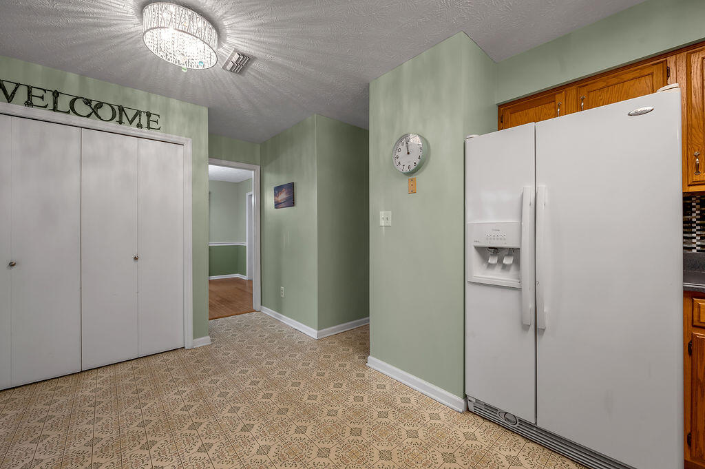 320 Squires Road Lexington, KY 40515 - Photo 17 of 34 TDB_5917