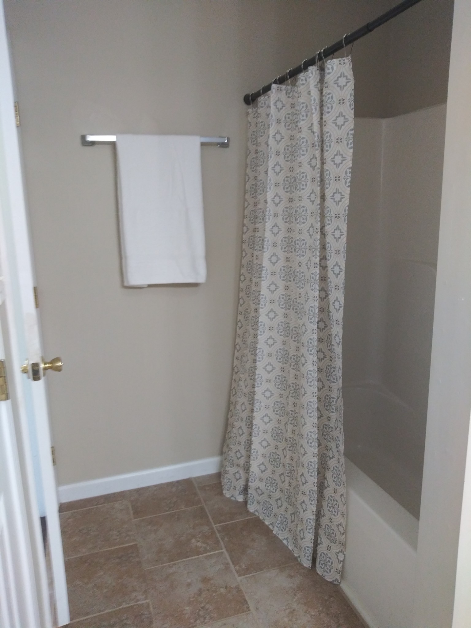 5330 Long Branch Road Tennessee Ridge, TN 37178 - Photo 13 of 57 a view of a bathroom with a shower curtain