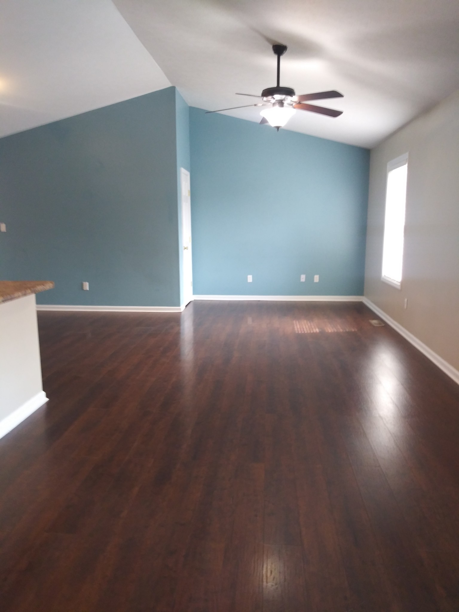 5330 Long Branch Road Tennessee Ridge, TN 37178 - Photo 22 of 57