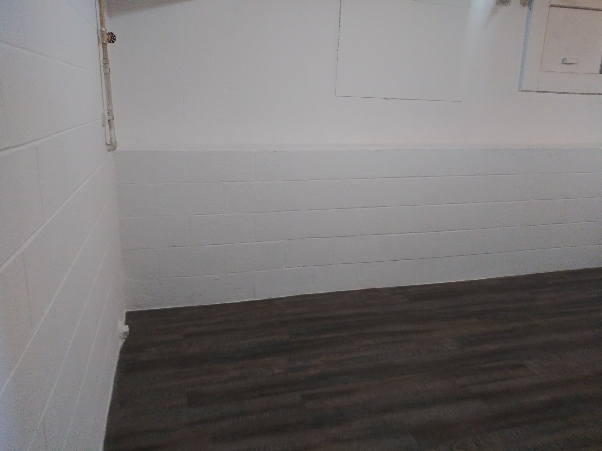 5330 Long Branch Road Tennessee Ridge, TN 37178 - Photo 45 of 57 a view of a room with wooden floor