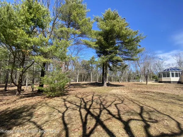 $585,000 | 235 Stickles Terrace, Kingston, NY 12401