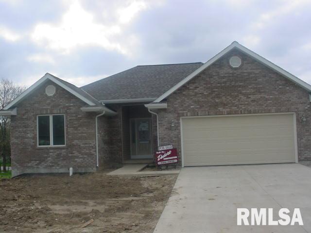 1514 Cadbury Ridge Quincy, IL 62305 - Photo 1 of 4 Gallery Image 1