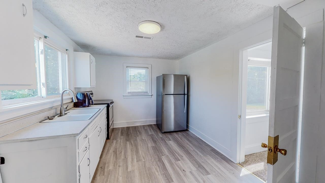 608 South Main Street Roxboro, NC 27573 - Photo 11 of 30 Upstairs
