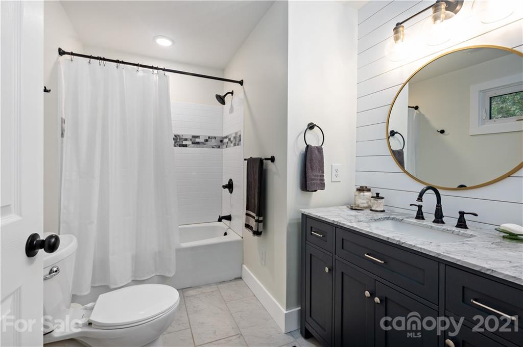 516 South Country Club Road Brevard, NC 28712 - Photo 21 of 37 Gallery Image 21
