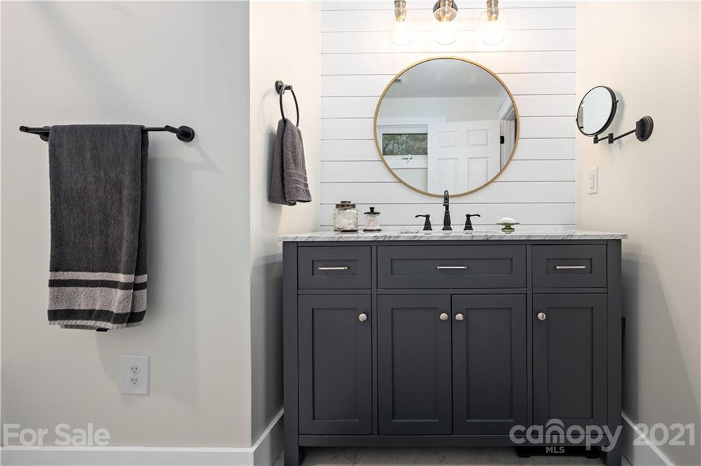 516 South Country Club Road Brevard, NC 28712 - Photo 22 of 37 Gallery Image 22