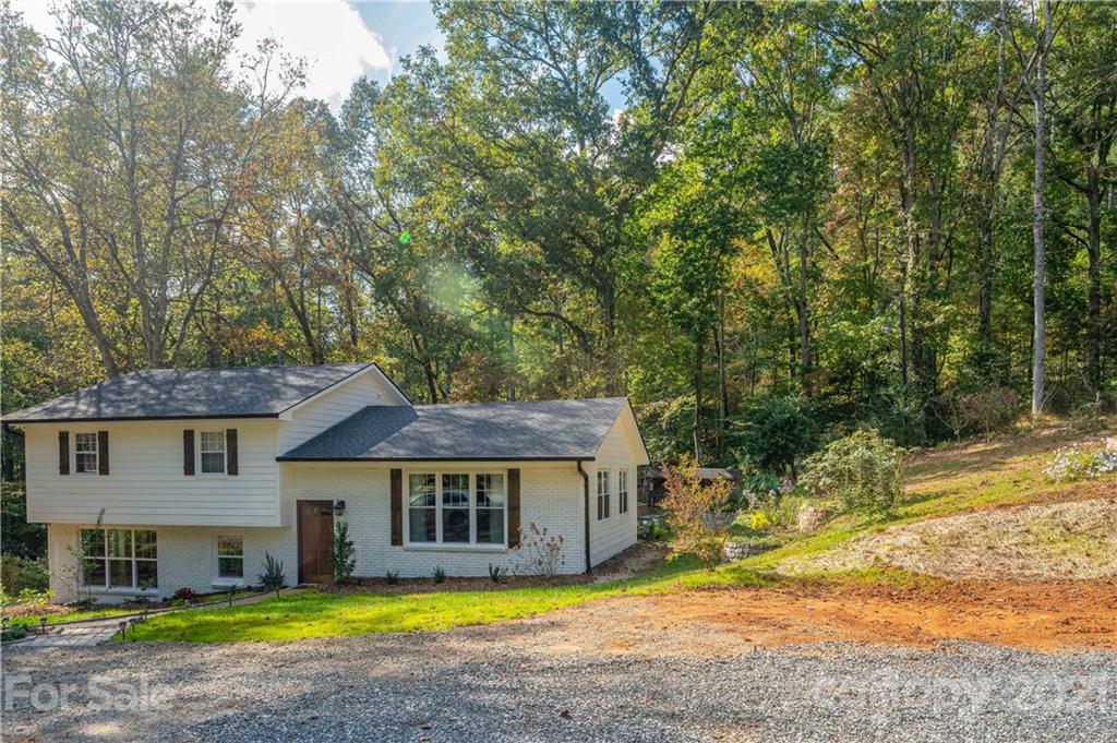 516 South Country Club Road Brevard, NC 28712 - Photo 27 of 37 Gallery Image 27