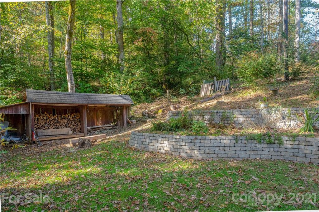 516 South Country Club Road Brevard, NC 28712 - Photo 32 of 37 Gallery Image 32