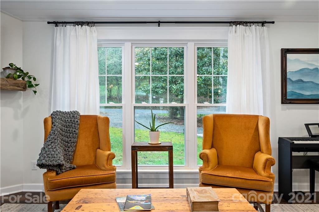 516 South Country Club Road Brevard, NC 28712 - Photo 6 of 37 Gallery Image 6