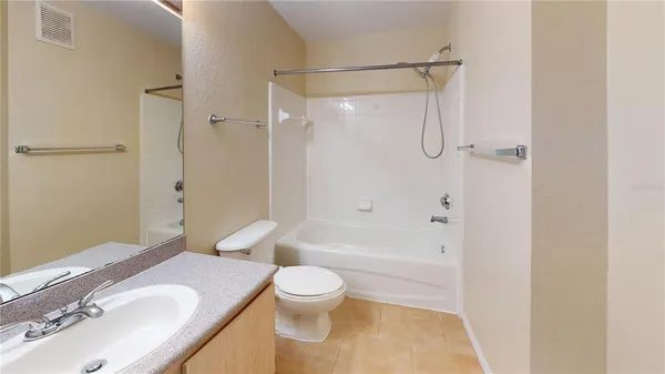 $1,500 | 8911 Manor Loop, Unit 106, Lakewood Ranch, FL 34202