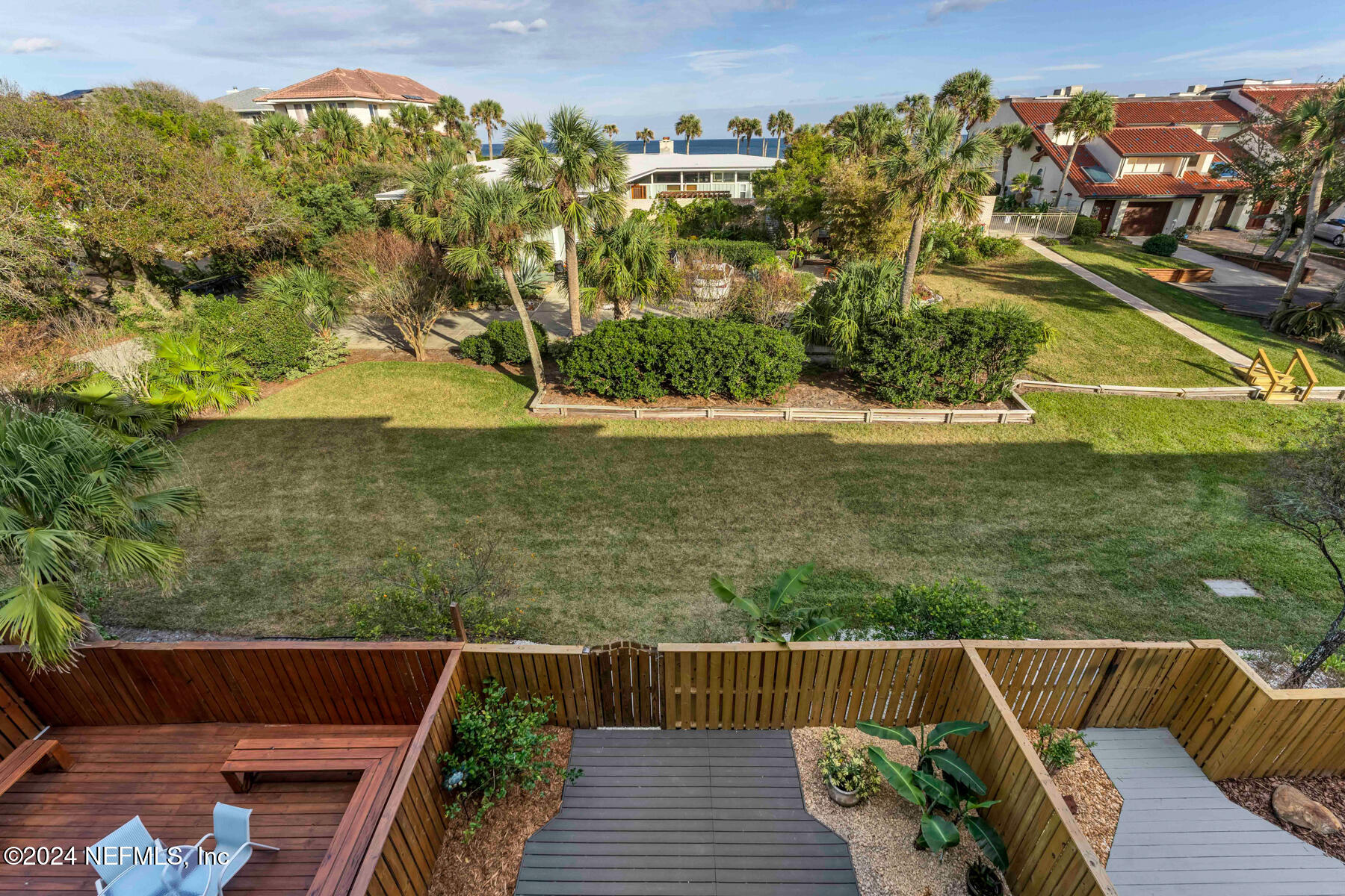 2327 Seminole Road Atlantic Beach, FL 32233 - Photo 17 of 31 Views...