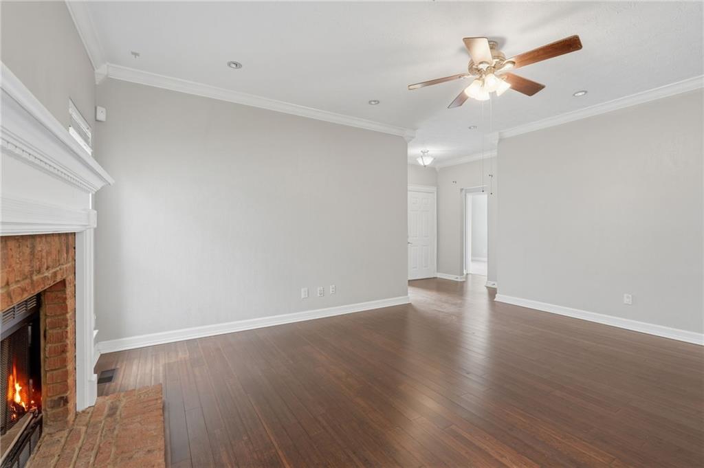 694 Shore View Lithonia, GA 30058 - Photo 8 of 39