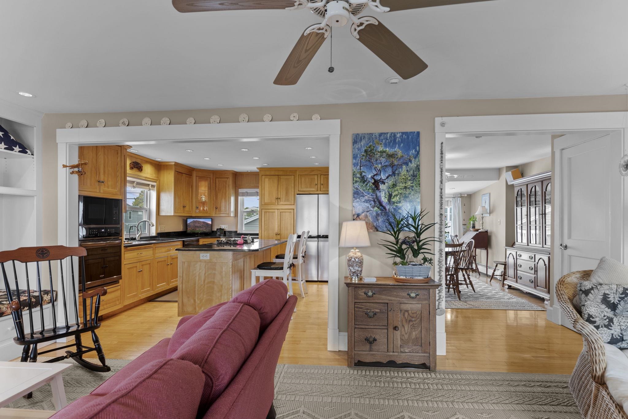 745 Ocean Boulevard Hampton, NH 03842 - Photo 13 of 60