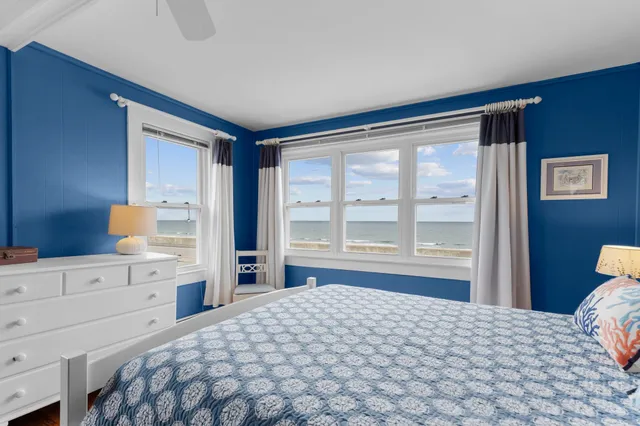 $1,450,000 | 745 Ocean Boulevard, Hampton, NH 03842