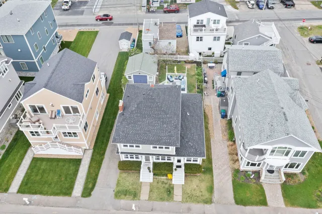 $1,450,000 | 745 Ocean Boulevard, Hampton, NH 03842