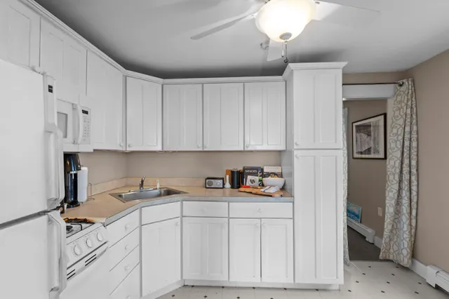 $1,450,000 | 745 Ocean Boulevard, Hampton, NH 03842