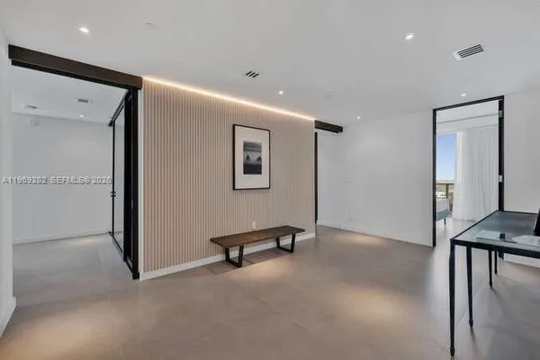 $15,000 | 900 Biscayne Boulevard, Unit 6205, Miami, FL 33132