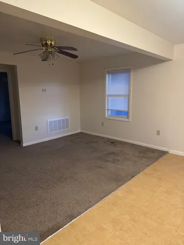 $1,800 | 4594 Post Road, Vineland, NJ 08360