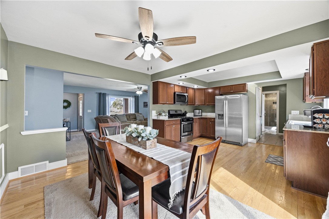 1679 Plank Road Penfield, NY 14580 - Photo 13 of 42