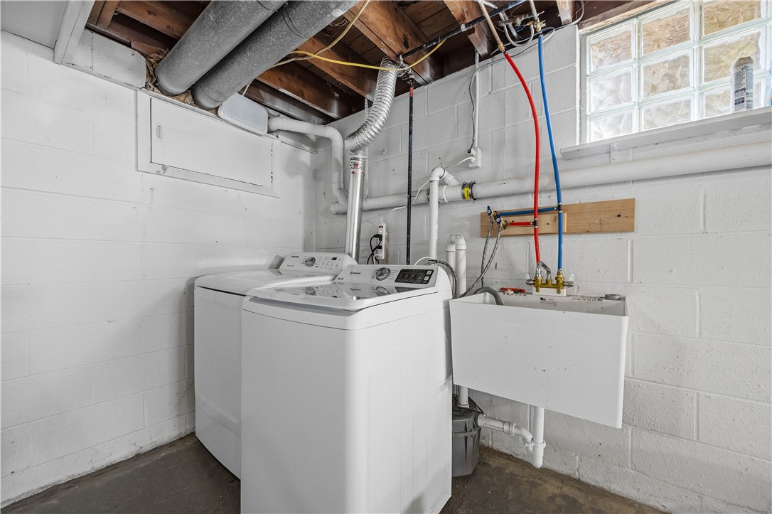 1679 Plank Road Penfield, NY 14580 - Photo 29 of 42