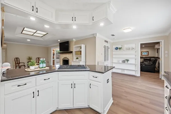 $600,000 | 628 Robindale Court, Bedford, TX 76022