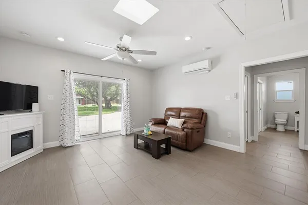 $600,000 | 628 Robindale Court, Bedford, TX 76022