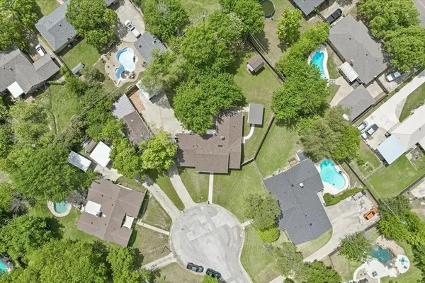 $600,000 | 628 Robindale Court, Bedford, TX 76022