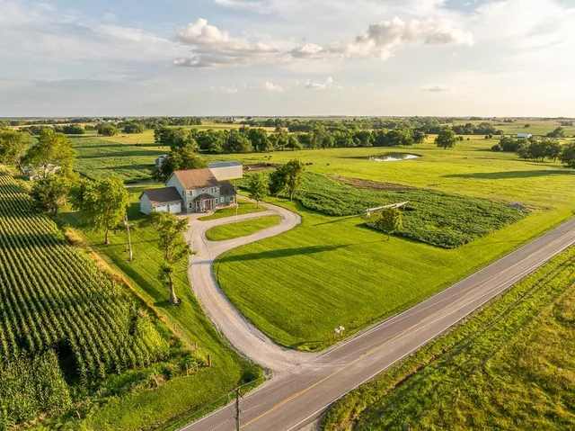 $559,000 | 10791 Northeast State Rte D, Butler, MO 64730