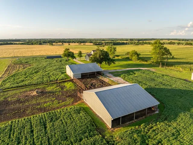 $559,000 | 10791 Northeast State Rte D, Butler, MO 64730