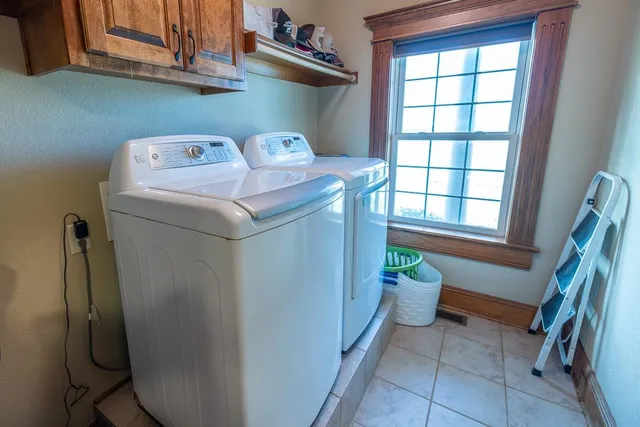 $559,000 | 10791 Northeast State Rte D, Butler, MO 64730