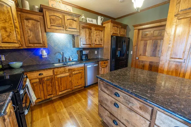 $559,000 | 10791 Northeast State Rte D, Butler, MO 64730