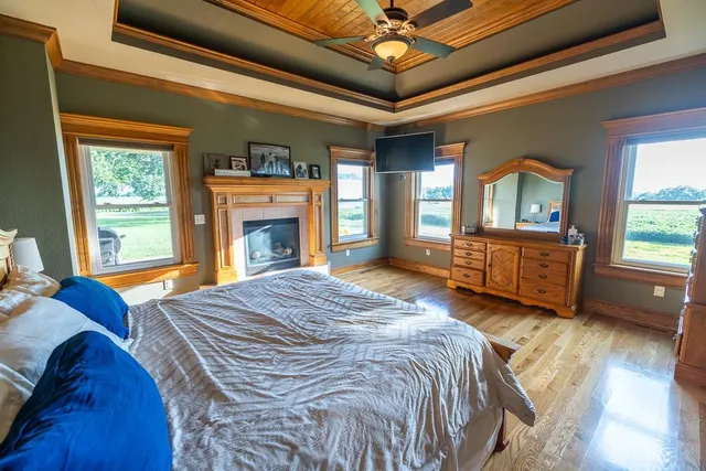 $559,000 | 10791 Northeast State Rte D, Butler, MO 64730