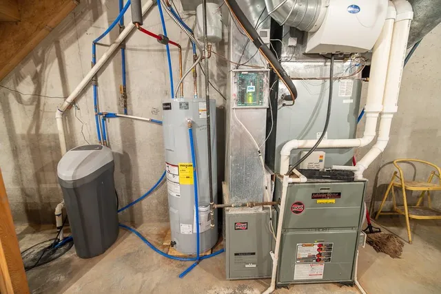 $559,000 | 10791 Northeast State Rte D, Butler, MO 64730