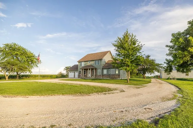 $559,000 | 10791 Northeast State Rte D, Butler, MO 64730