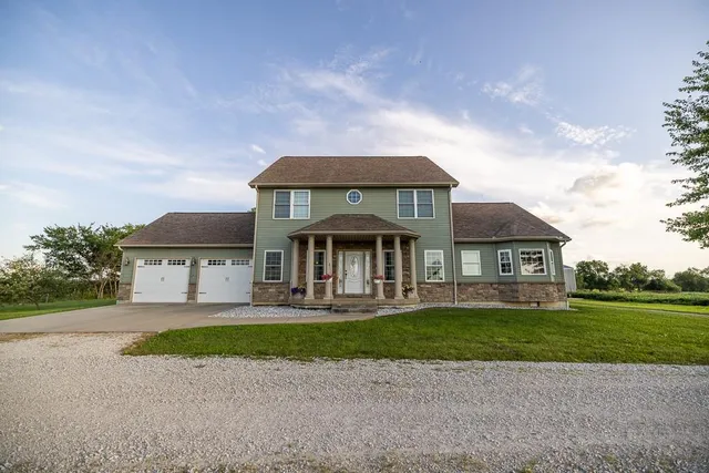 $559,000 | 10791 Northeast State Rte D, Butler, MO 64730