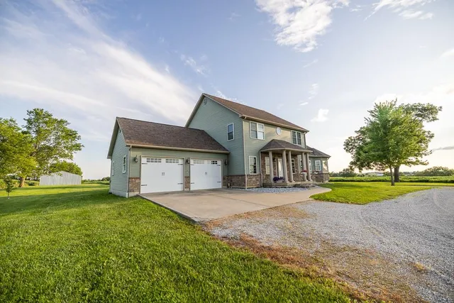 $559,000 | 10791 Northeast State Rte D, Butler, MO 64730