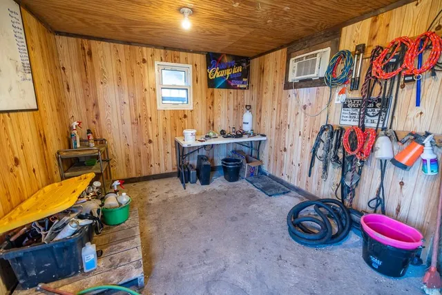 $559,000 | 10791 Northeast State Rte D, Butler, MO 64730