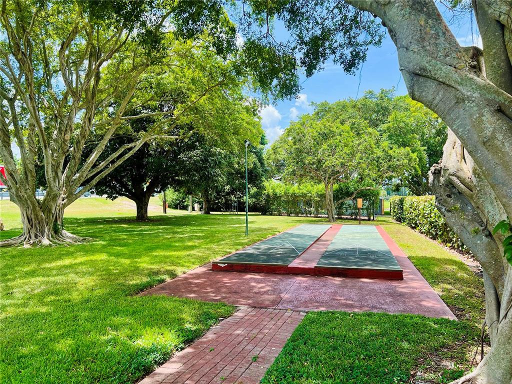 304 Golfview Road, Unit PH North Palm Beach, FL 33408 - Photo 38 of 60 Gallery Image 38