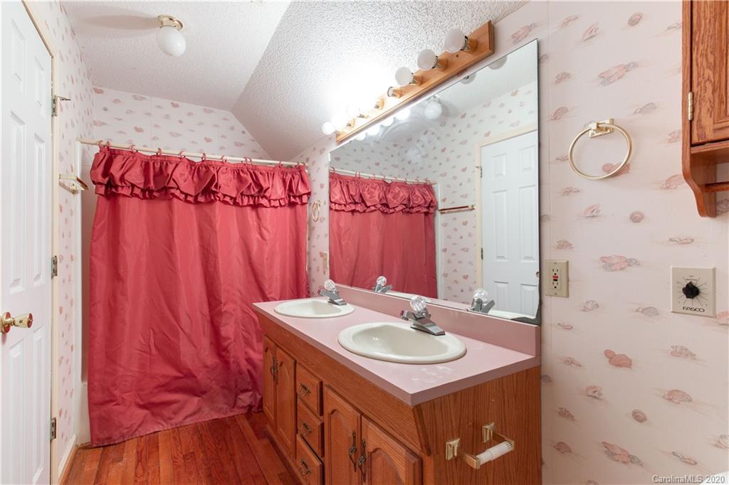 1241 Rabbit Run Road York, SC 29745 - Photo 19 of 27 Gallery Image 19