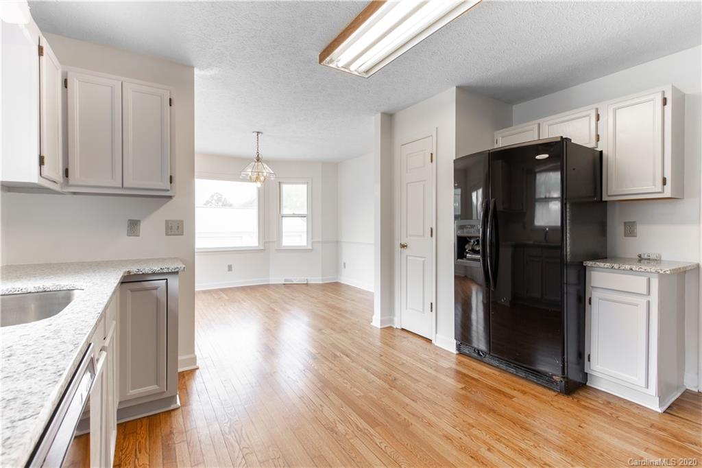 1241 Rabbit Run Road York, SC 29745 - Photo 5 of 27 Gallery Image 5